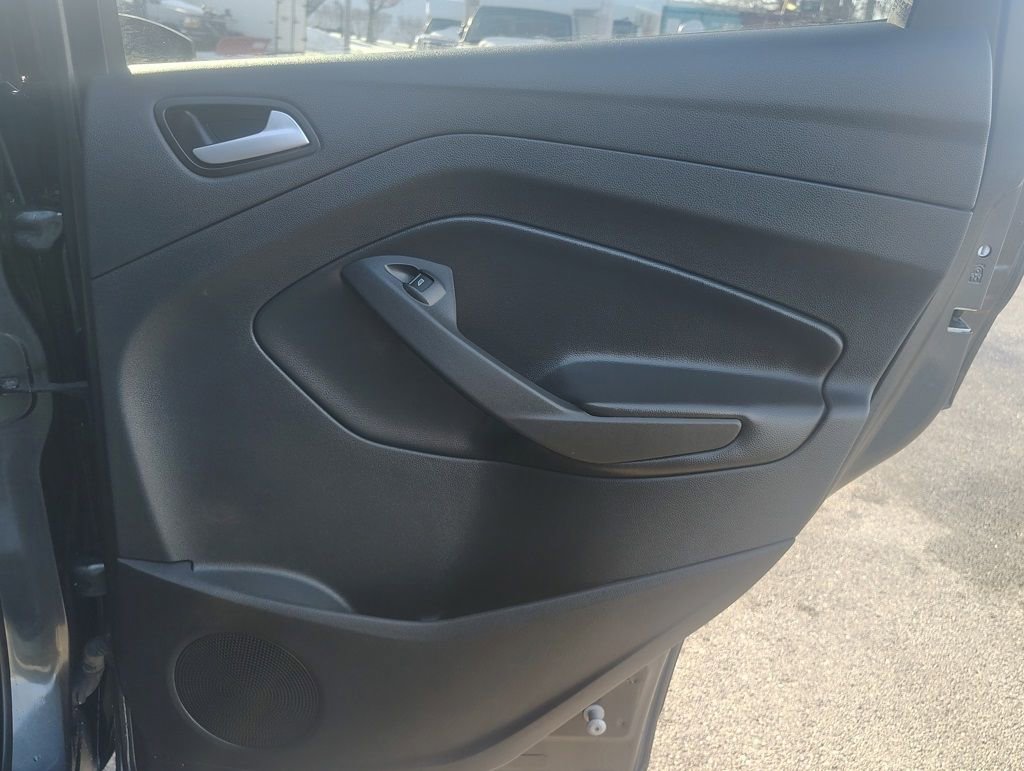 Certified 2018 Ford Escape SE image 27