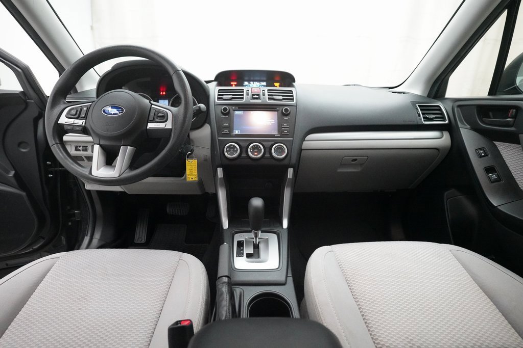 Used 2017 Subaru Forester 2.5i w/ Alloy Wheel Package image 5