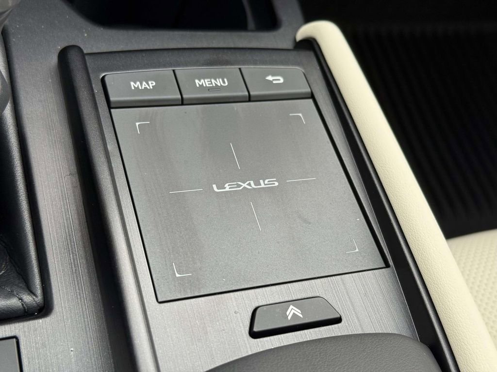 Used 2022 Lexus ES 350 Ultra Luxury image 24