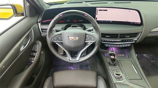Used 2025 Cadillac CT5 V w/ Technology Package image 36