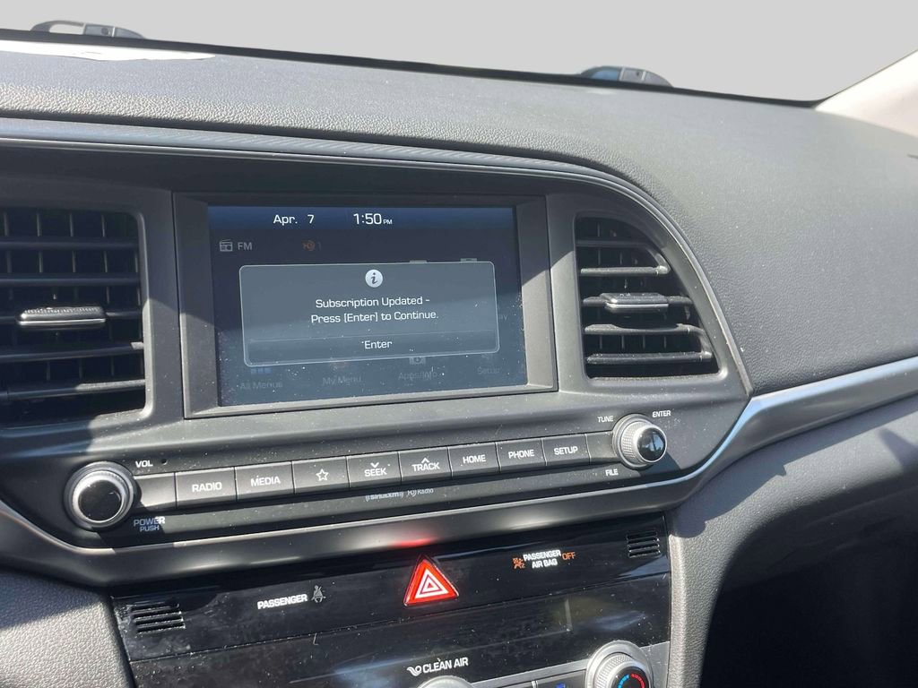 Used 2020 Hyundai Elantra SEL w/ Cargo Package (C1) FWD image 25