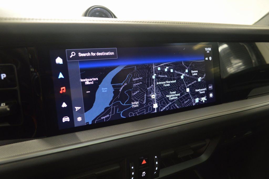 Certified 2024 Porsche Cayenne Coupe image 28