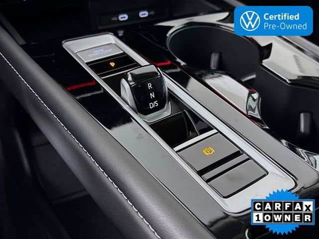 Certified 2024 Volkswagen Atlas SEL Premium R-Line image 18