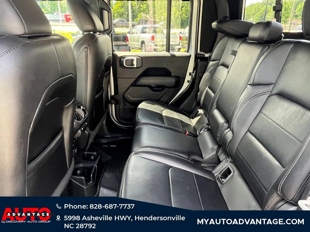 Used 2020 Jeep Gladiator Overland AWD/4WD image 27
