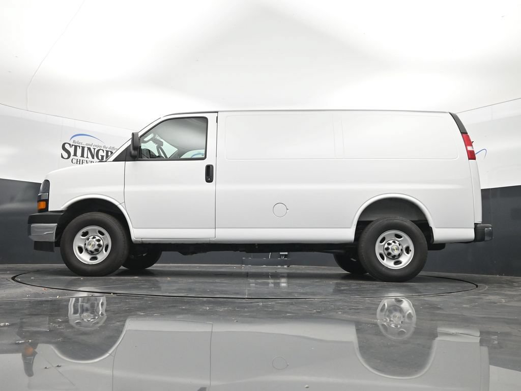 Certified 2025 Chevrolet Express 2500 w/ Driver Convenience Package RWD image 29