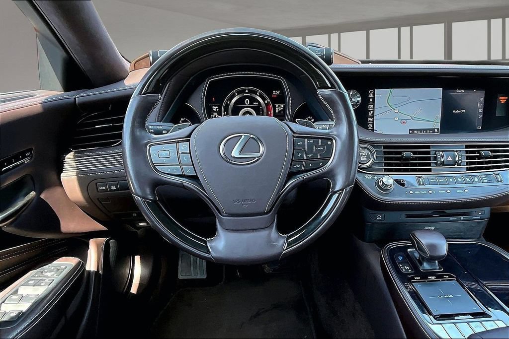 Used 2018 Lexus LS 500 w/ Luxury Package RWD image 5