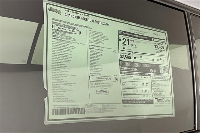 New 2025 Jeep Grand Cherokee L Altitude image 14