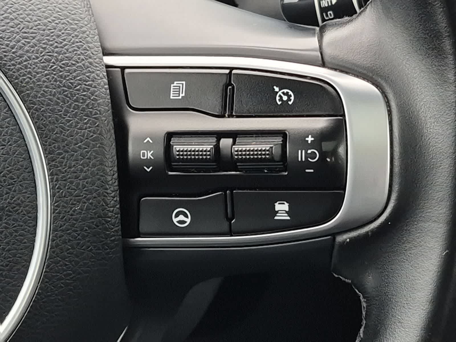Used 2022 Kia K5 GT-Line w/ GT-Line FWD Premium Package image 26