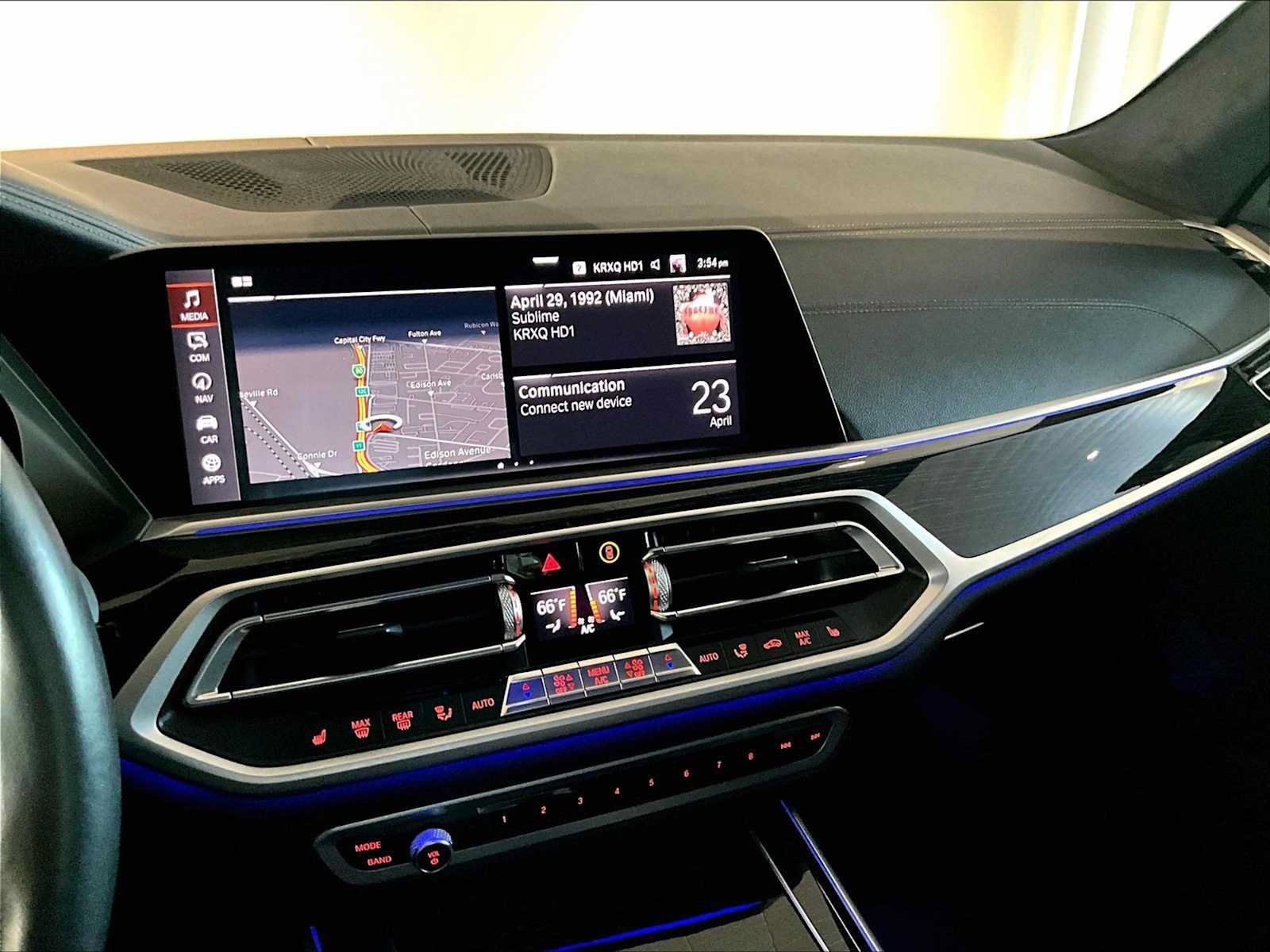 Used 2021 BMW X7 xDrive40i w/ M Sport Package AWD/4WD image 19
