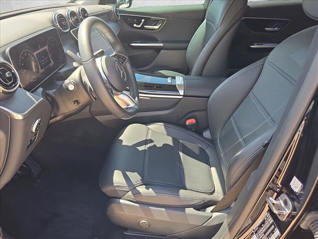 Used 2024 Mercedes-Benz GLC 300 image 16