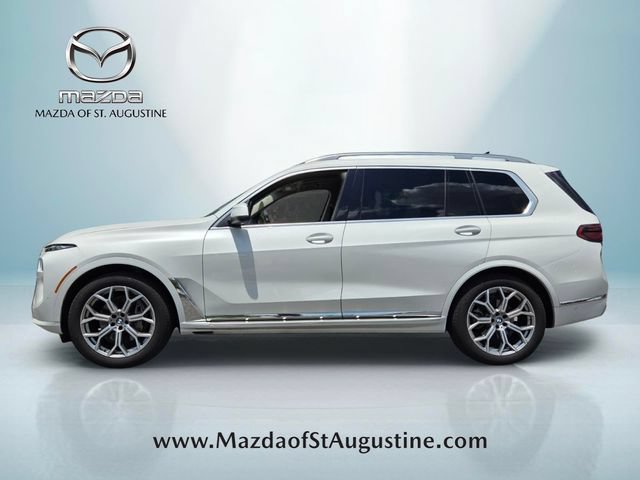 Used 2025 BMW X7 xDrive40i w/ Premium Package AWD/4WD image 2