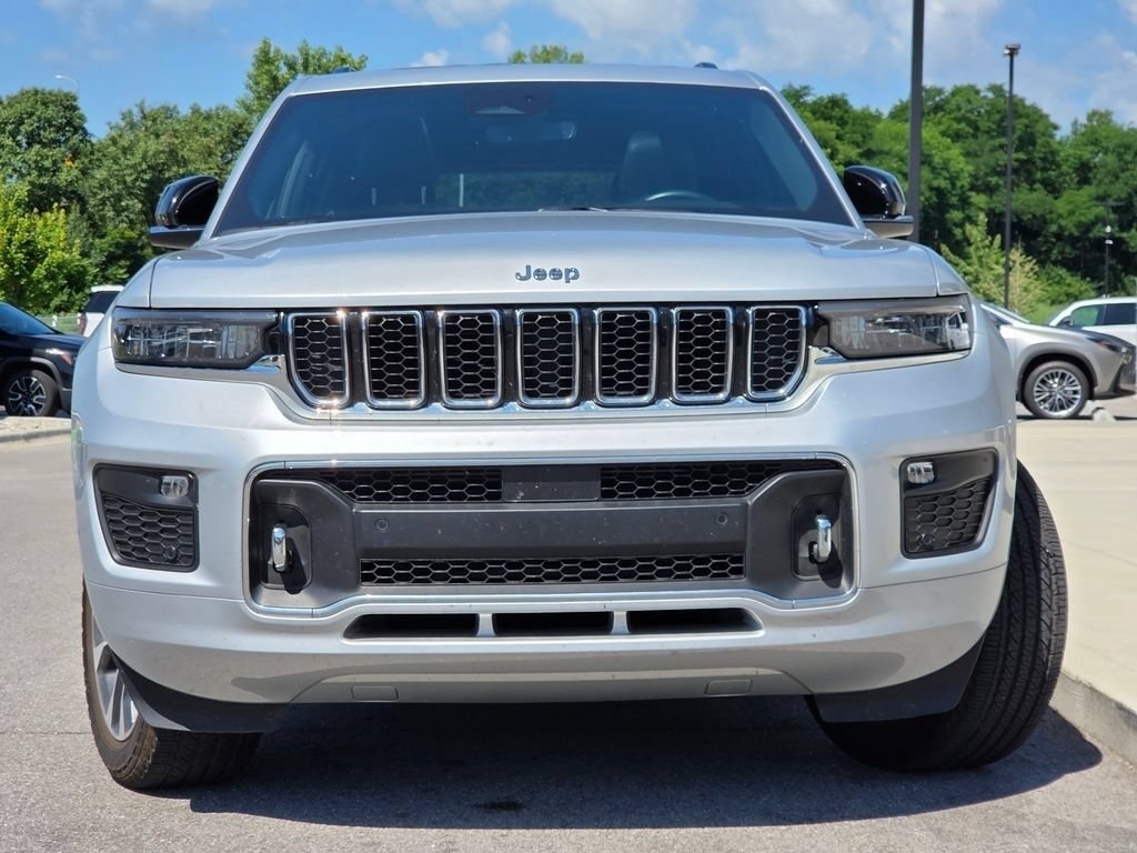 Used 2022 Jeep Grand Cherokee L Overland AWD/4WD image 3