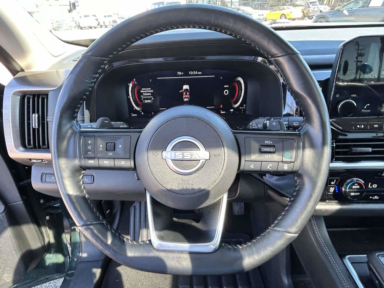 Used 2023 Nissan Pathfinder Platinum AWD/4WD image 21