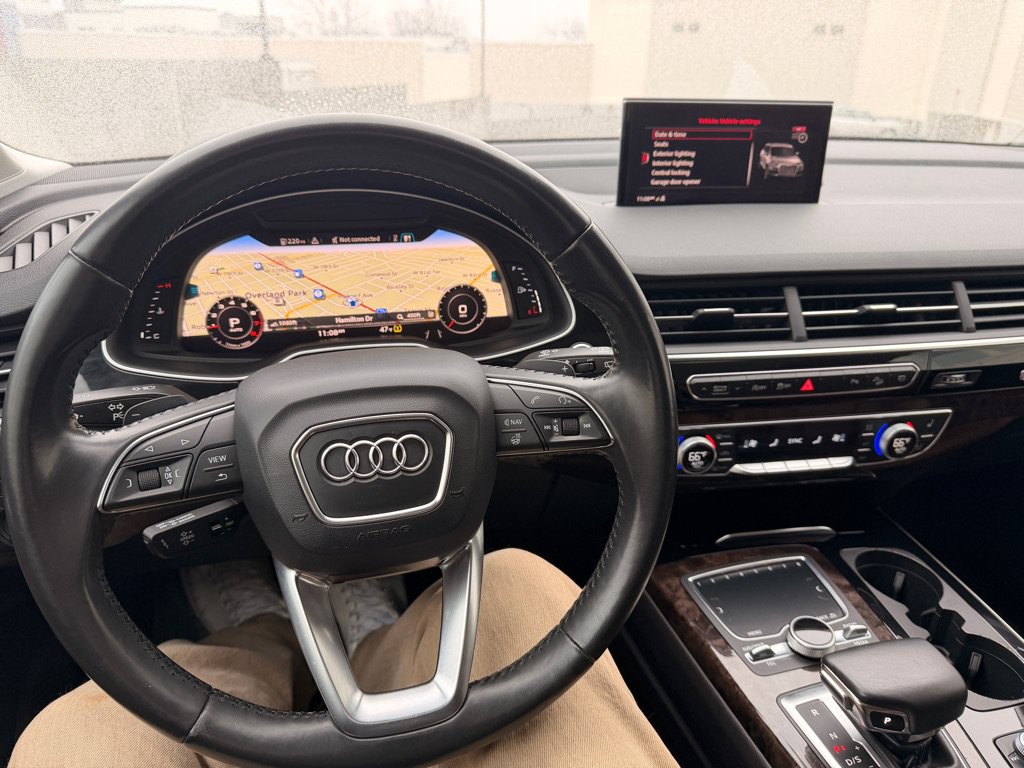 Used 2018 Audi Q7 3.0T Prestige AWD/4WD image 11