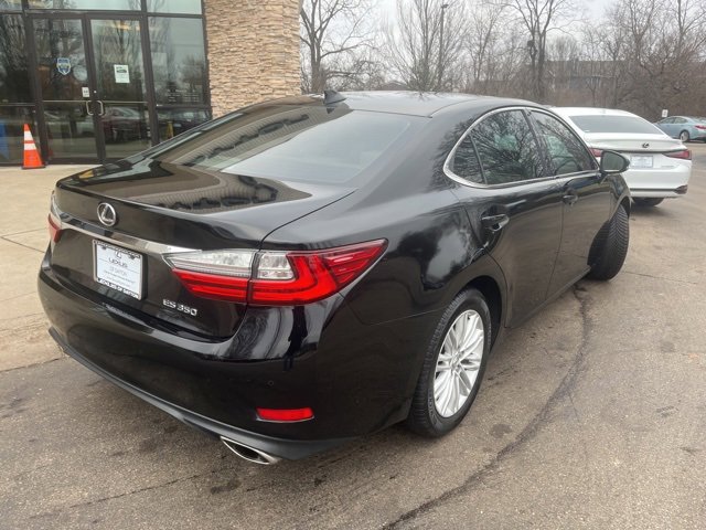Used 2017 Lexus ES 350 image 4