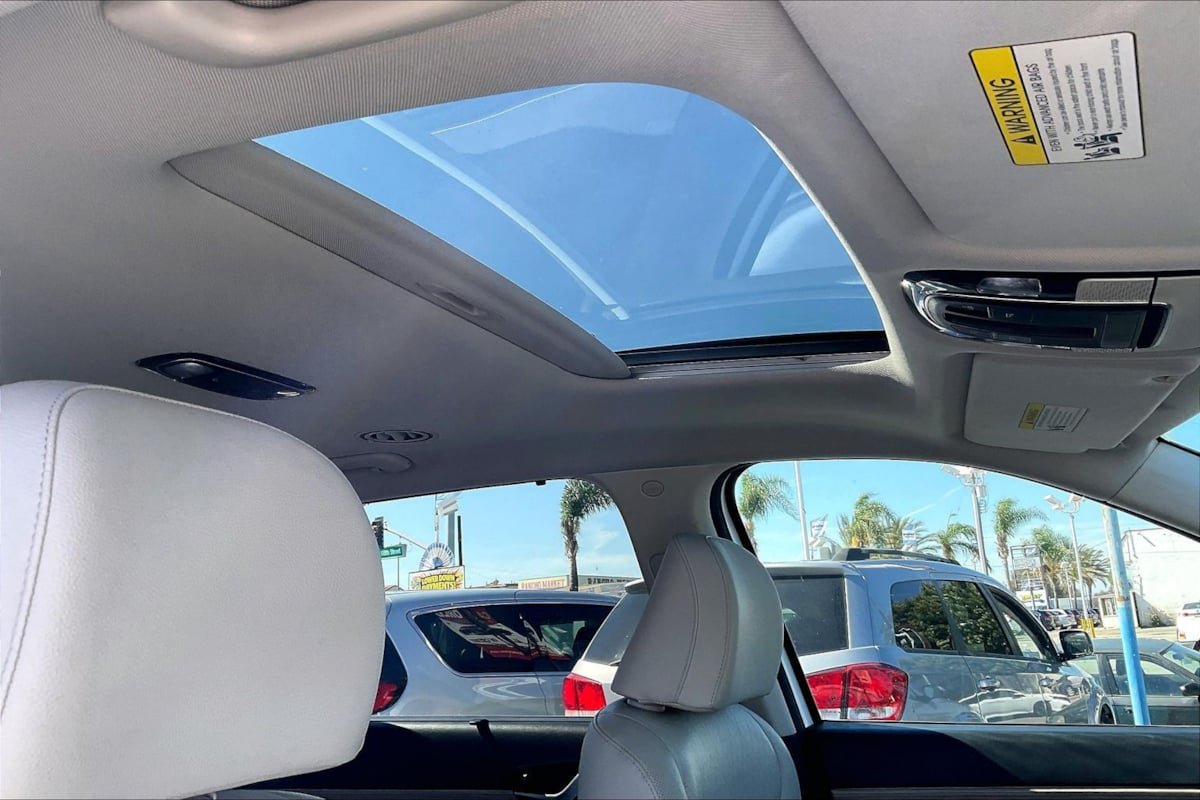 Used 2020 Hyundai Palisade SEL w/ Premium Package FWD image 22