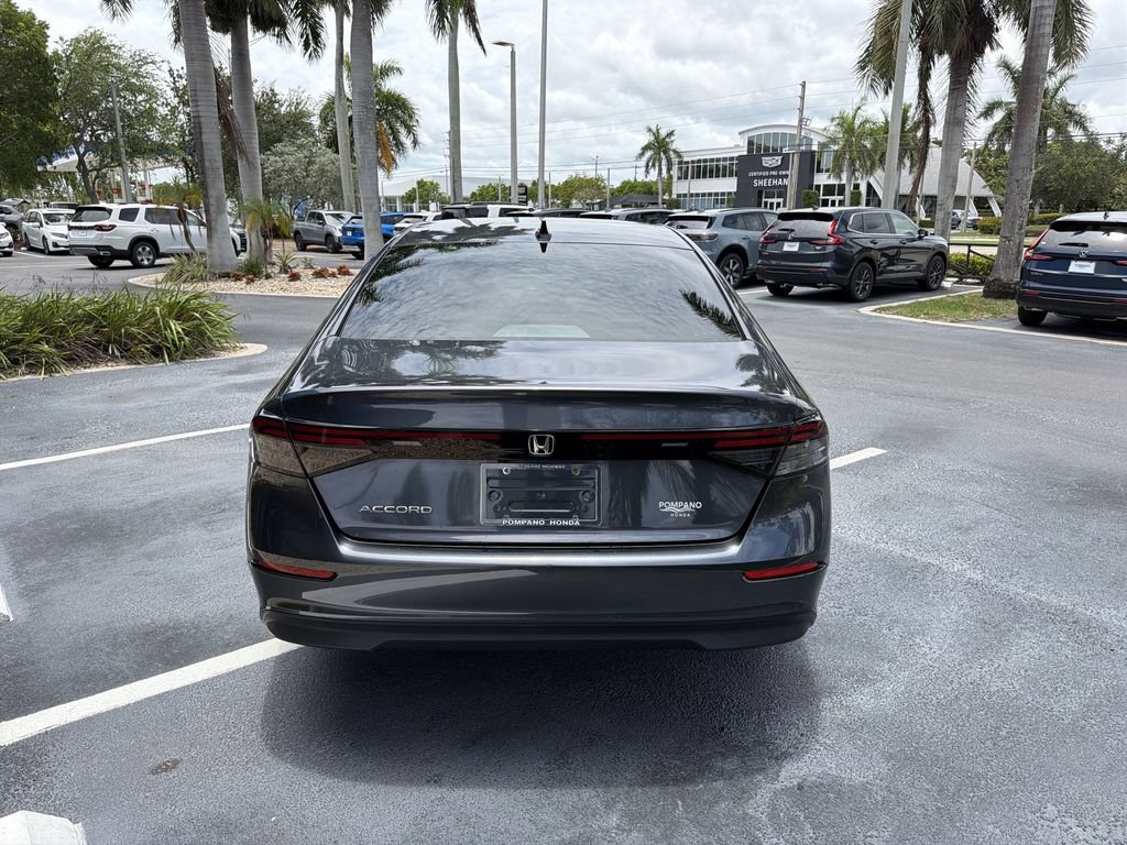 Certified 2023 Honda Accord LX image 7