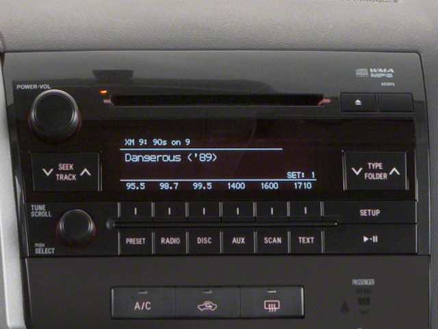 Used 2010 Toyota Tundra 4x4 CrewMax image 8