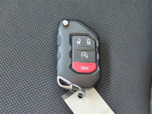 Used 2023 Jeep Wrangler Sport image 27