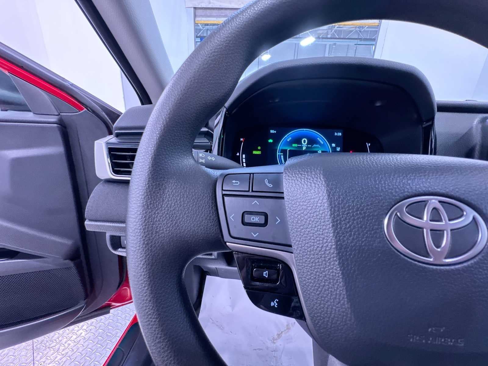 Used 2025 Toyota Camry LE w/ Convenience Package AWD/4WD image 20