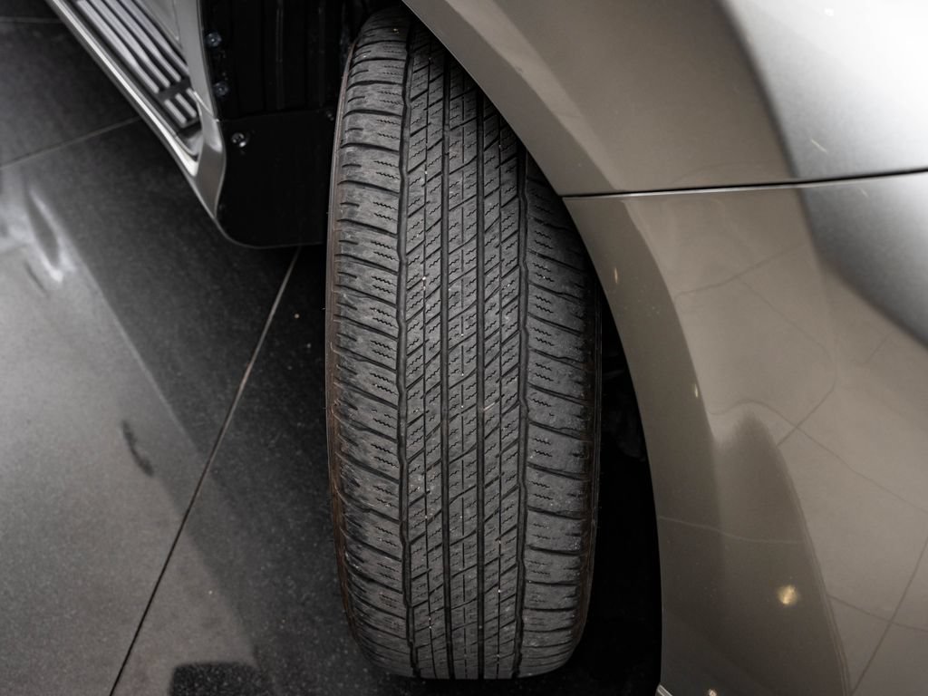 Certified 2023 Lexus GX 460 Premium w/ Accessory Package AWD/4WD image 52