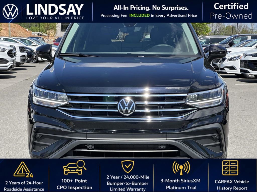 Certified 2023 Volkswagen Tiguan SE w/ Panoramic Sunroof Package image 3