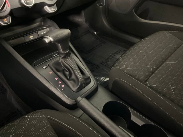 Used 2023 Kia Rio LX image 18