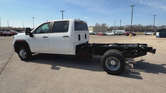 New 2026 GMC Sierra 3500 Pro image 5