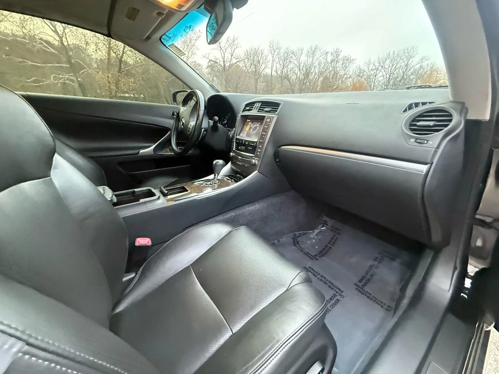 Used 2013 Lexus IS 350C w/ Luxury Pkg image 15