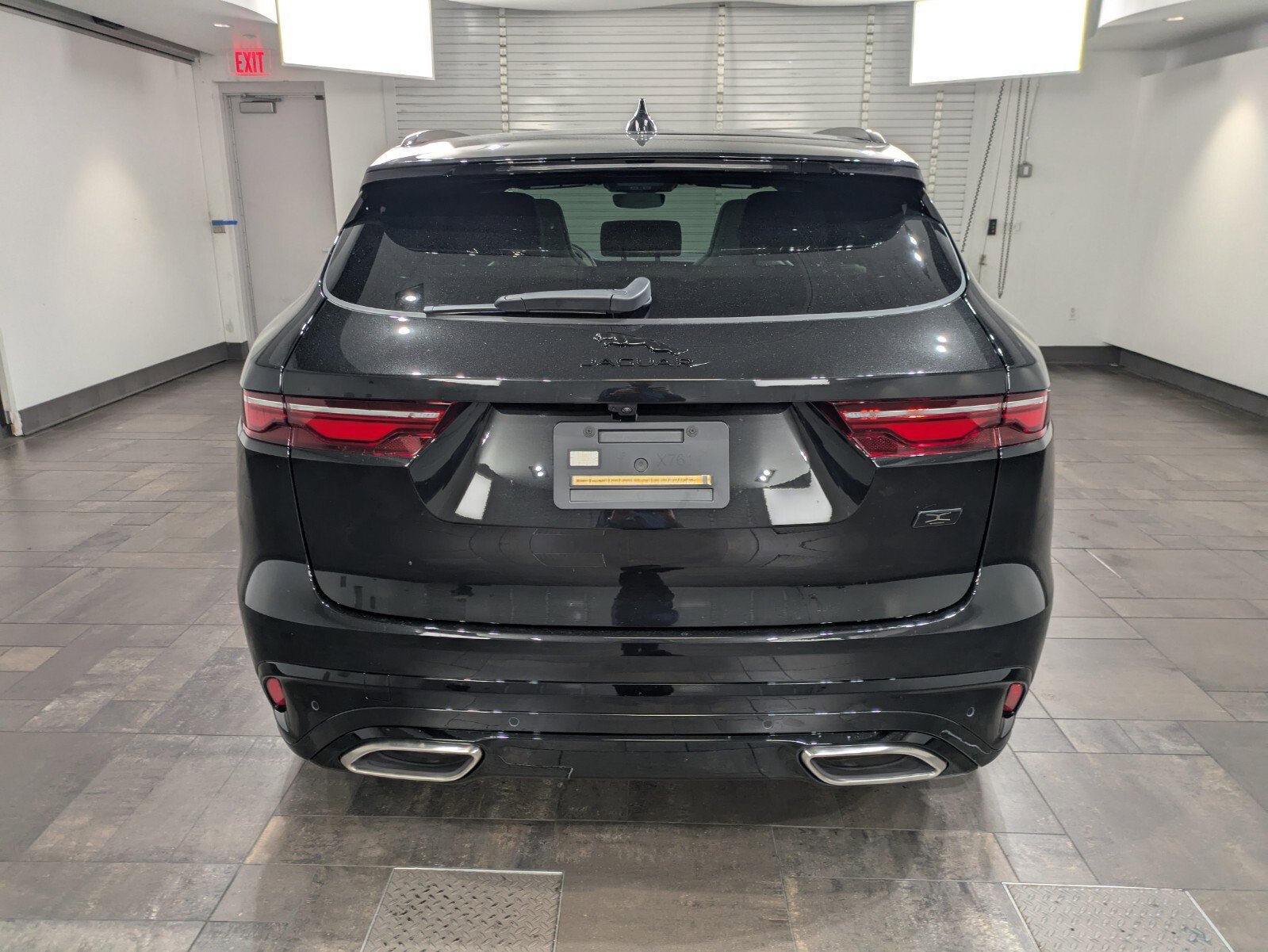 New 2026 Jaguar F-PACE R-Dynamic S image 5