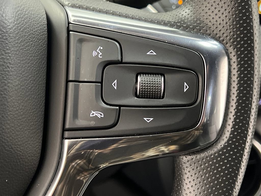 Used 2025 Chevrolet Blazer LT FWD image 43