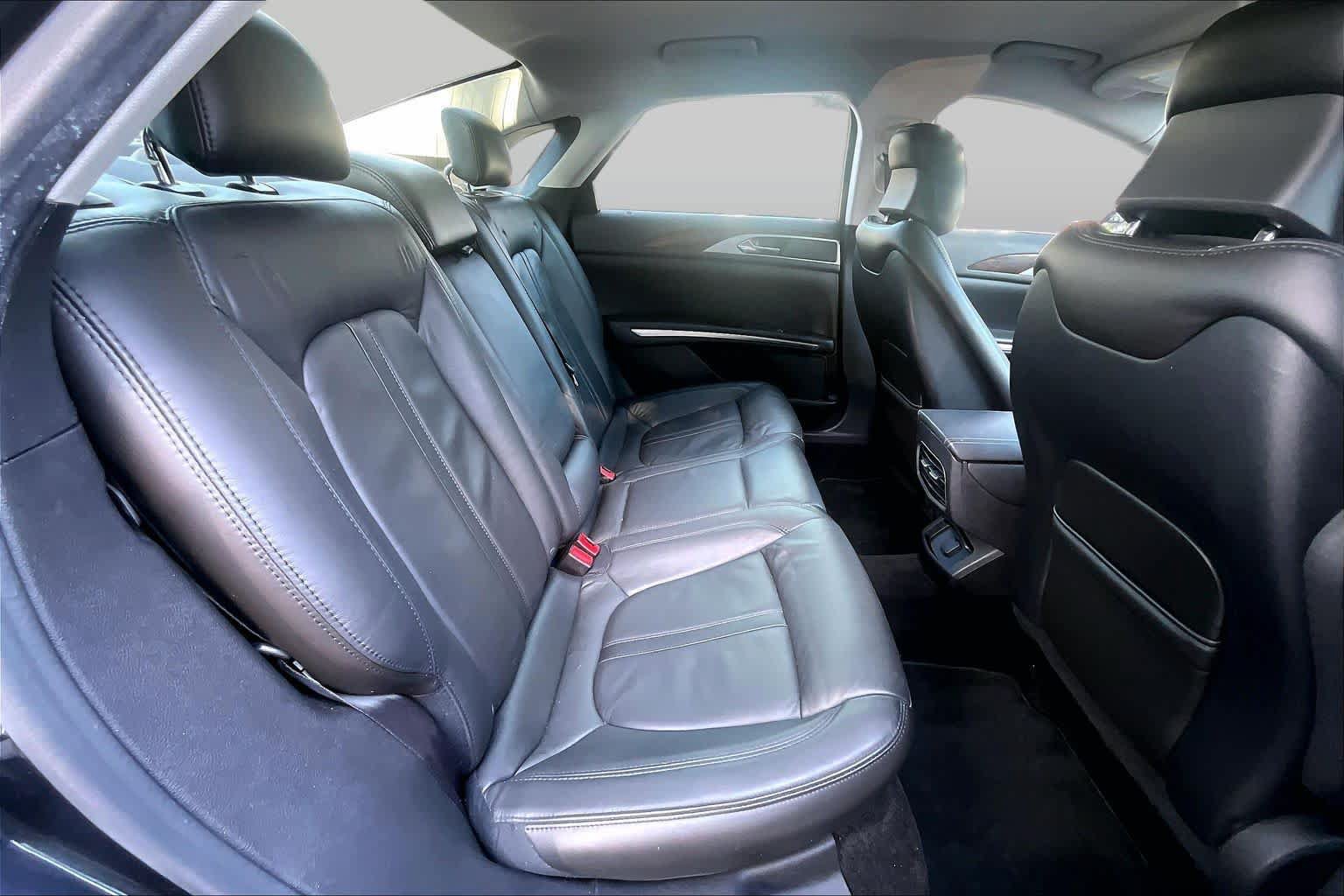 Used 2014 Lincoln MKZ FWD image 20