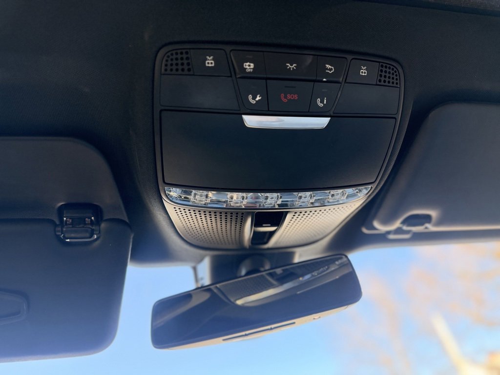 Used 2017 Mercedes-Benz E 300 4MATIC image 28