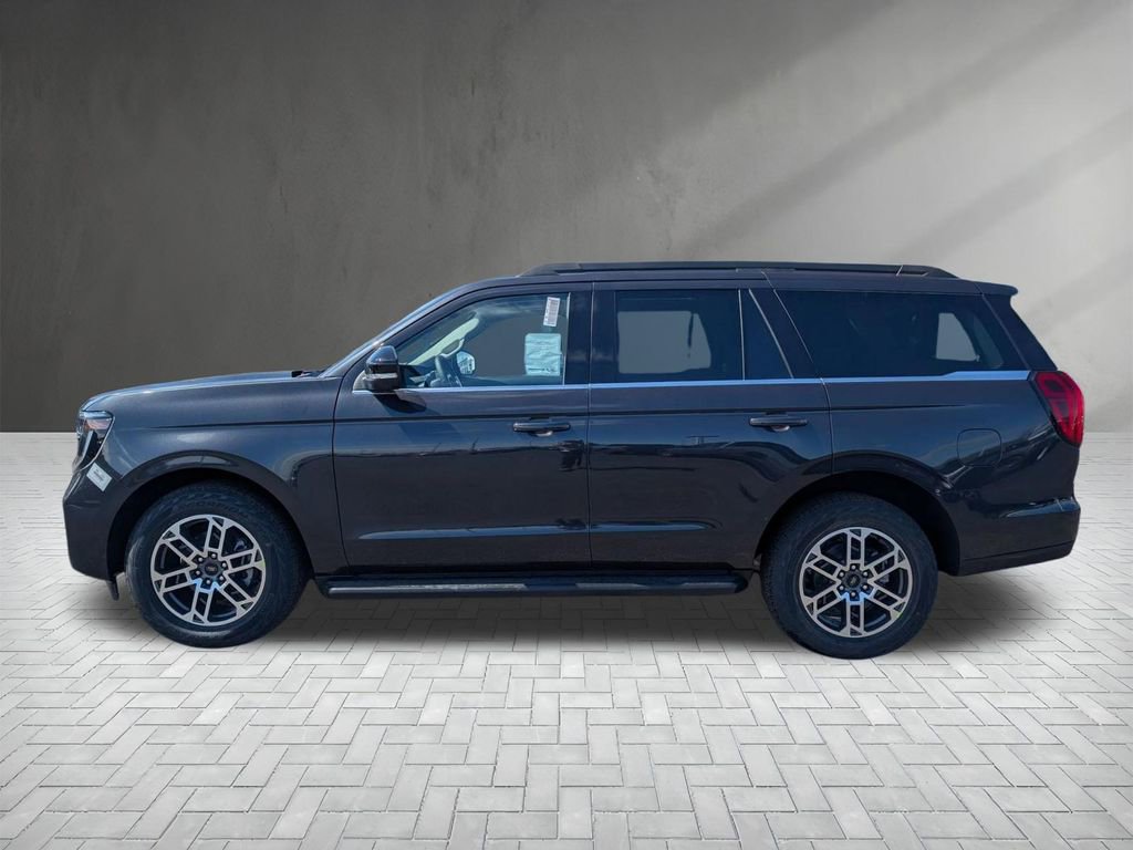 New 2026 Ford Expedition Active image 7