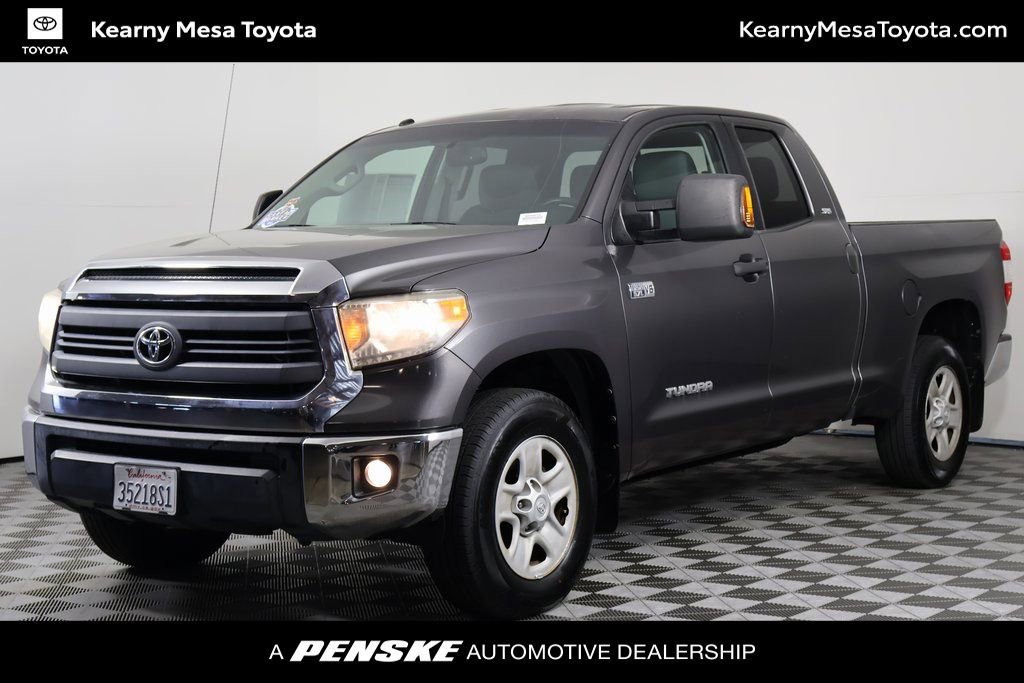 Used 2015 Toyota Tundra SR5 w/ SR5 Upgrade Package image 1