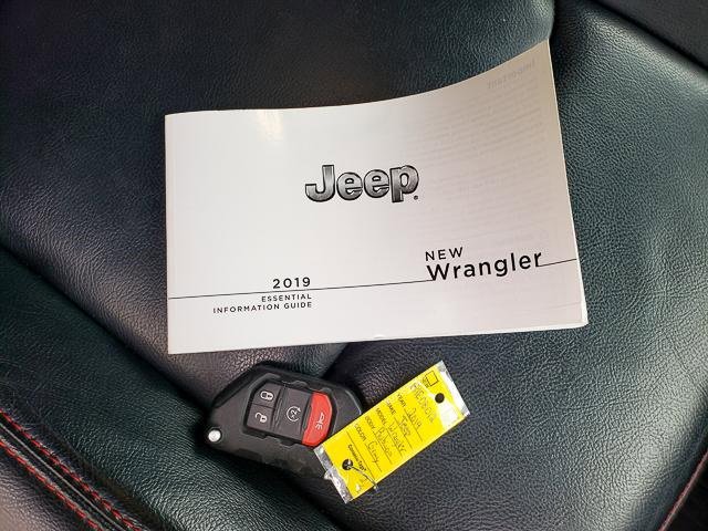 Used 2019 Jeep Wrangler Unlimited Rubicon image 26