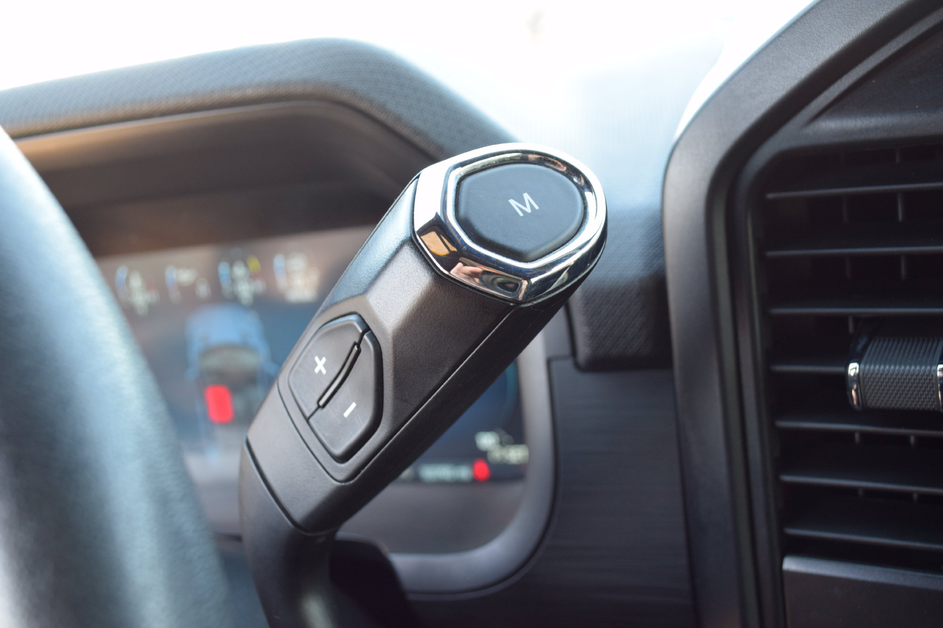 Used 2024 Ford F150 STX AWD/4WD image 10