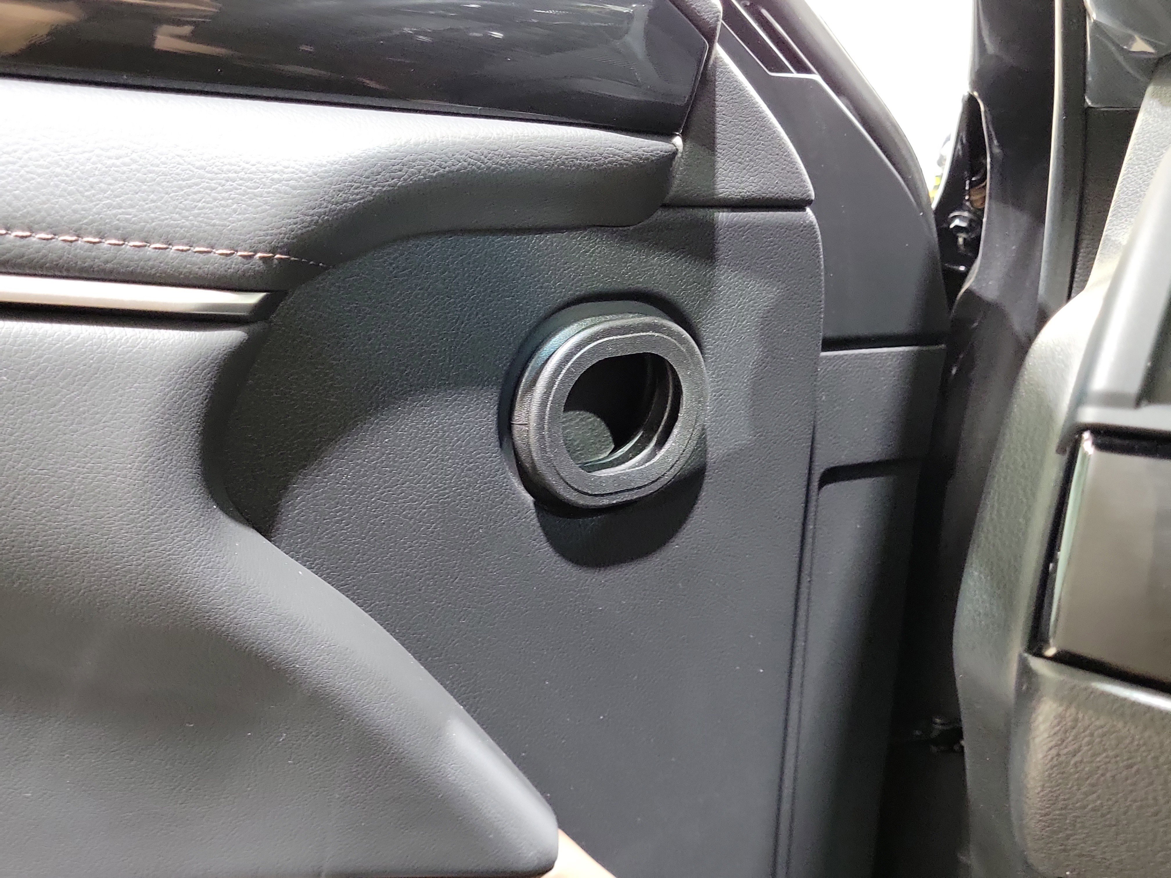 Used 2023 Lexus ES 350 w/ Accessory Package (Z2) image 29