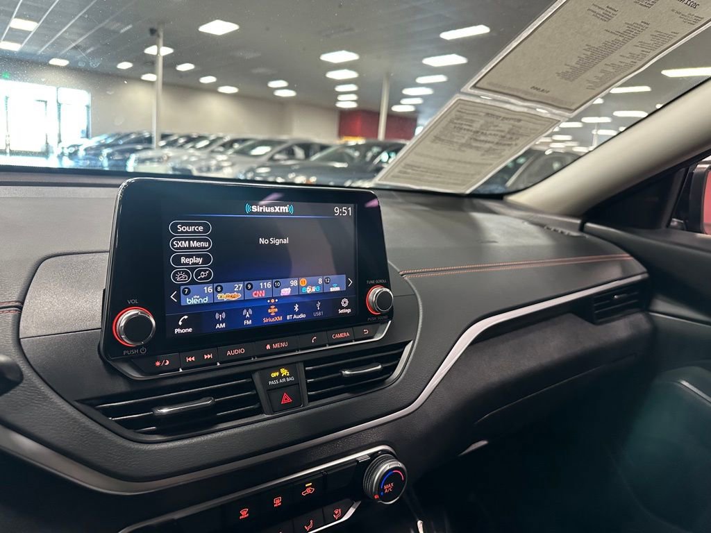 Used 2022 Nissan Altima 2.5 SR image 20
