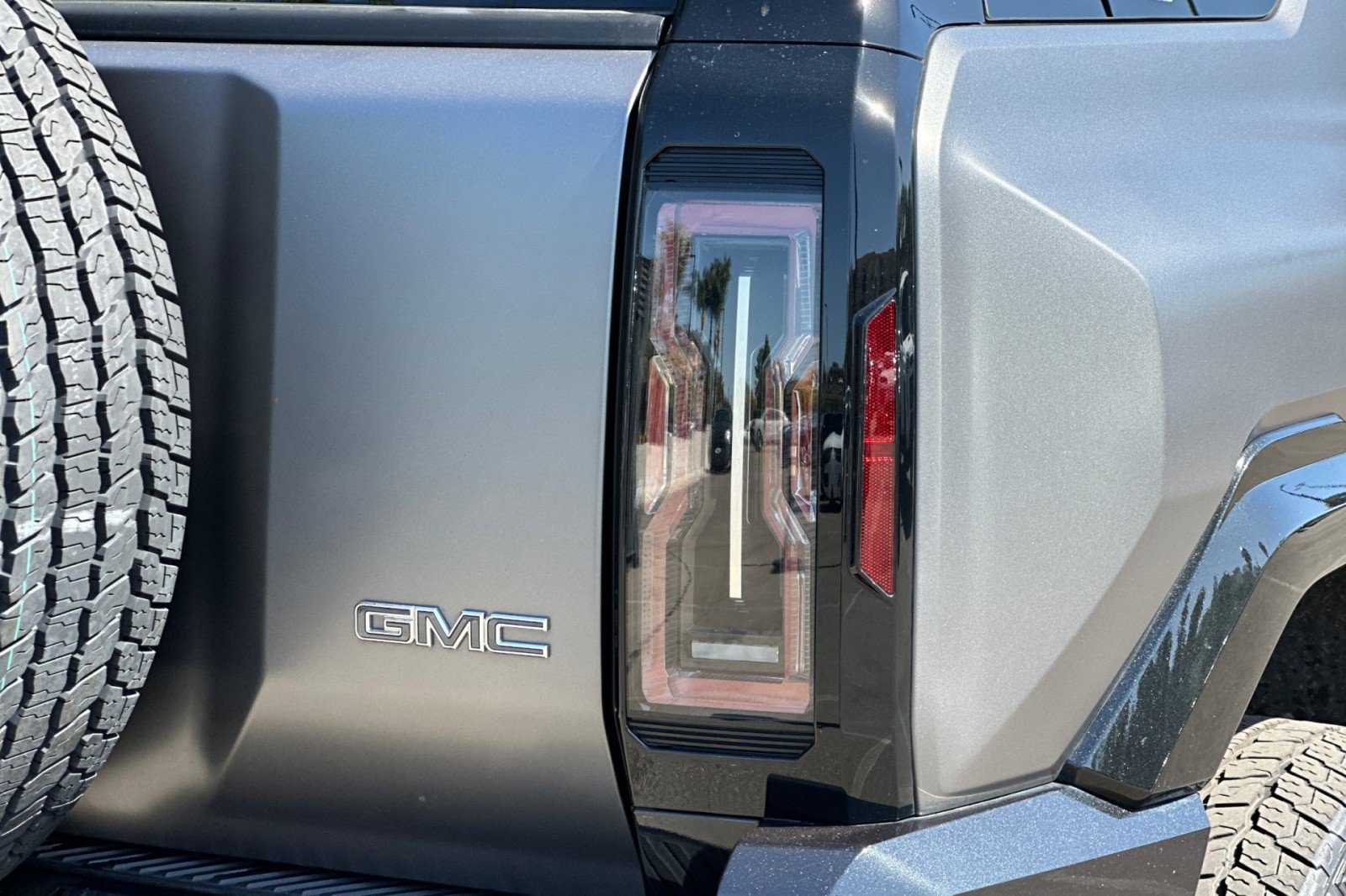 Used 2026 GMC Hummer EV 3X w/ Carbon Fiber Edition Package AWD/4WD image 26