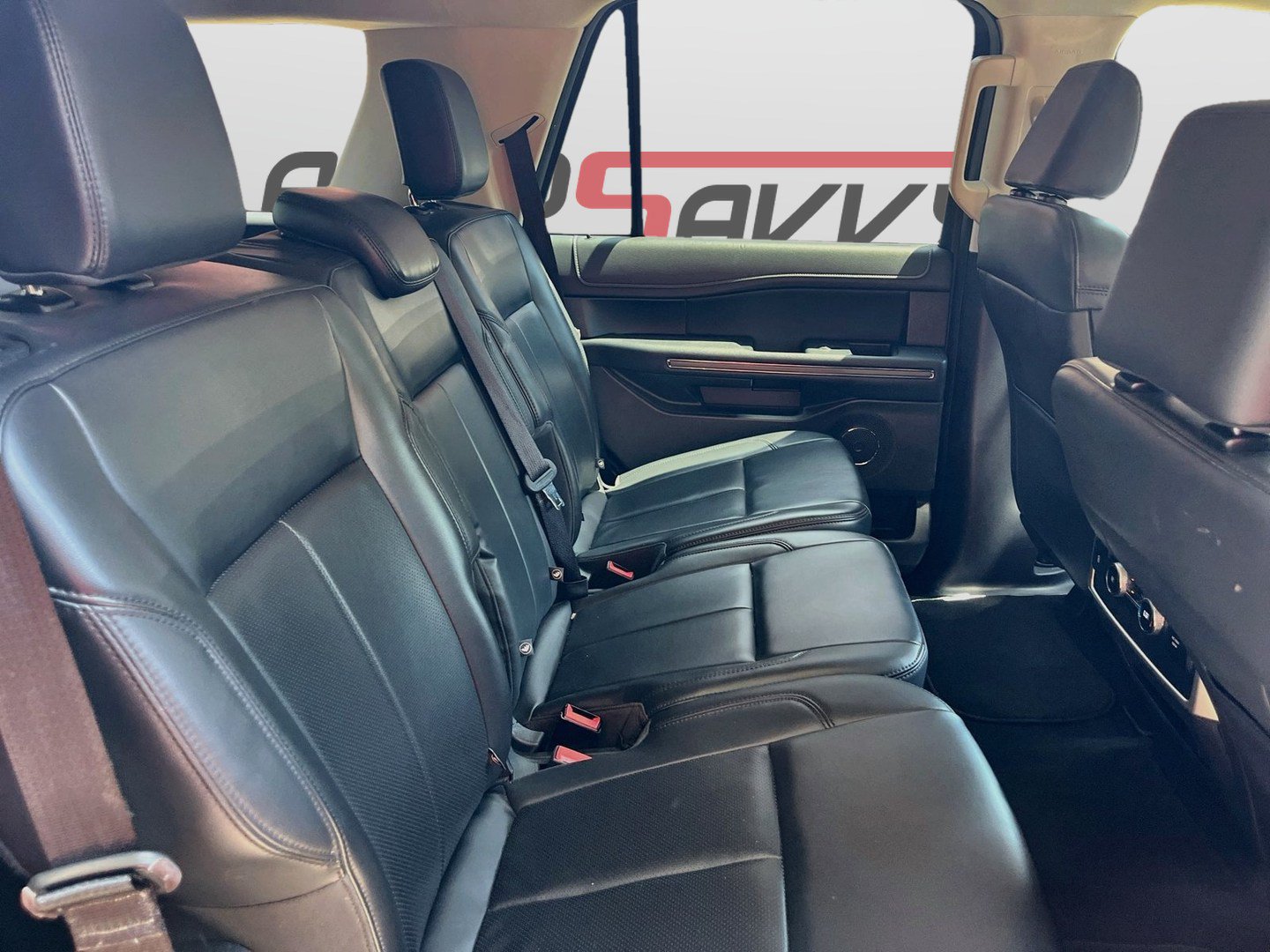 Used 2024 Ford Expedition XLT RWD image 29