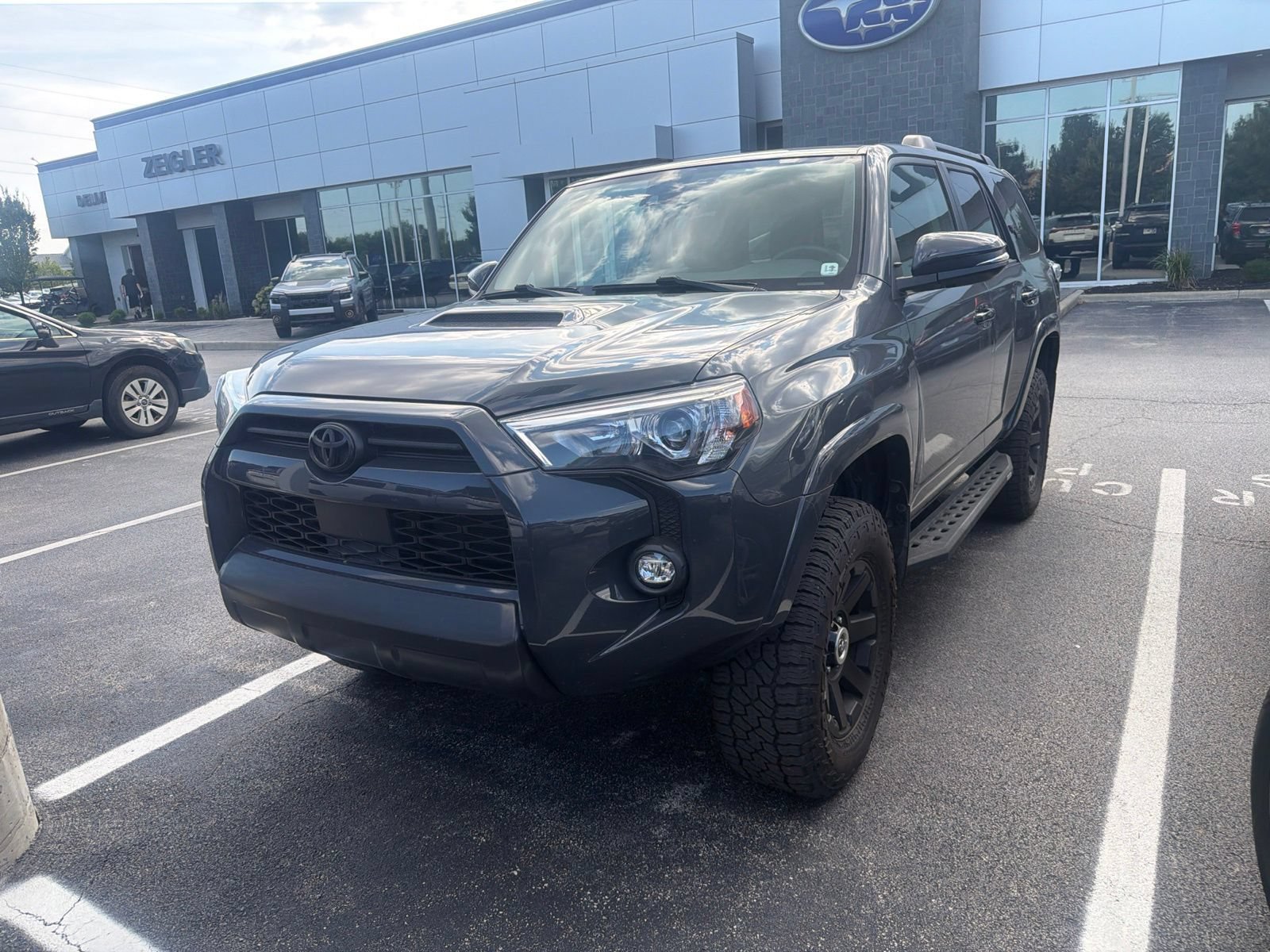 Used 2024 Toyota 4Runner TRD Off-Road Premium w/ Moonroof Package AWD/4WD image 1