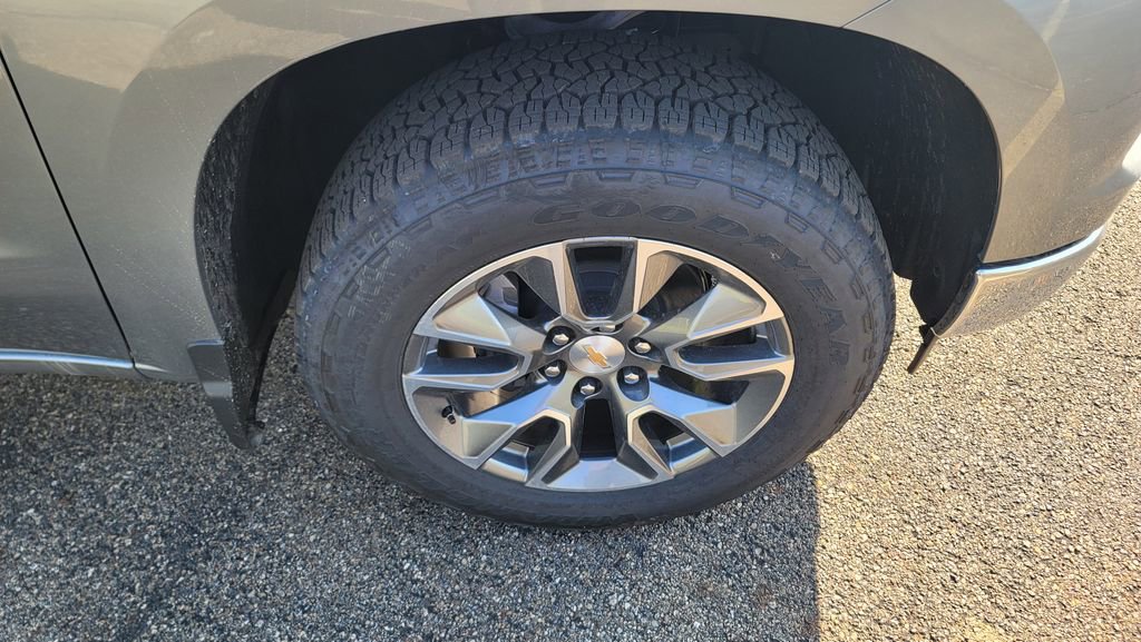 New 2026 Chevrolet Silverado 1500 LT AWD/4WD image 15