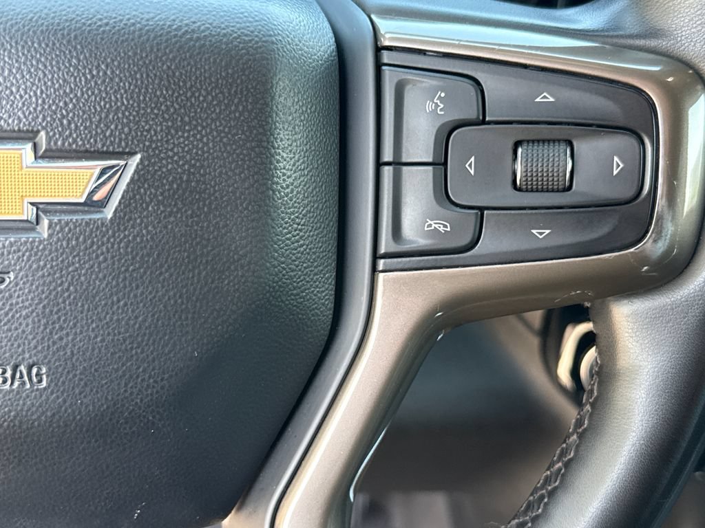 Used 2024 Chevrolet Silverado 2500 High Country w/ Technology Package AWD/4WD image 18
