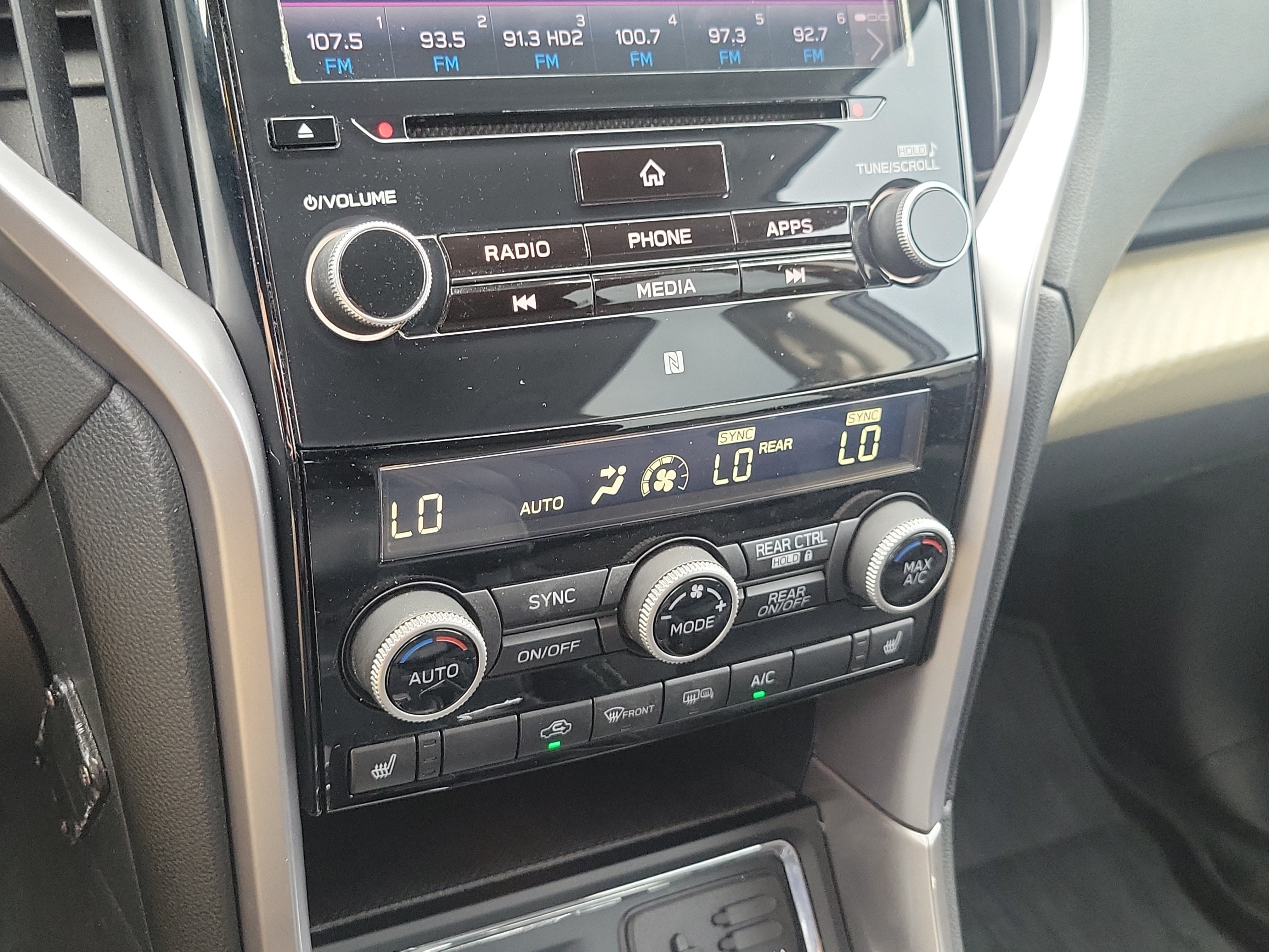 Used 2019 Subaru Ascent Premium AWD/4WD image 34