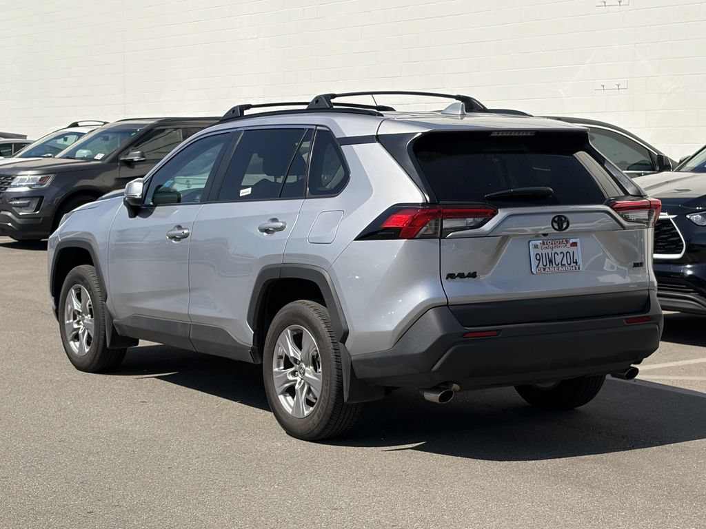 Certified 2025 Toyota RAV4 XLE w/ Convenience Package FWD image 4