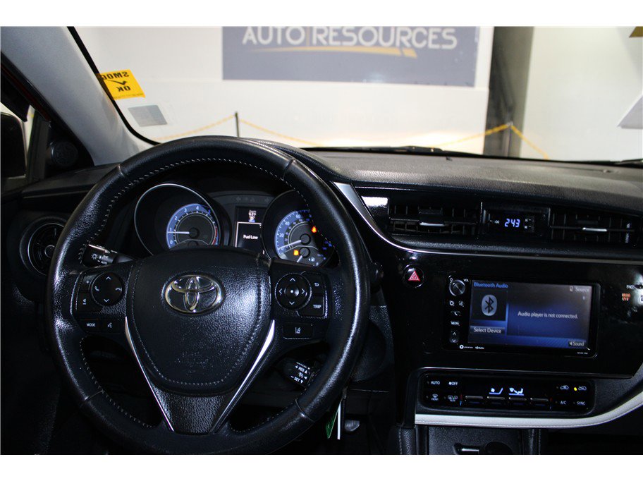 Used 2018 Toyota Corolla iM w/ All-Weather Mat Package image 32