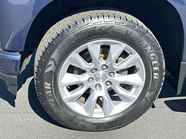 Certified 2020 Chevrolet Silverado 1500 Custom w/ Custom Value Package AWD/4WD image 29