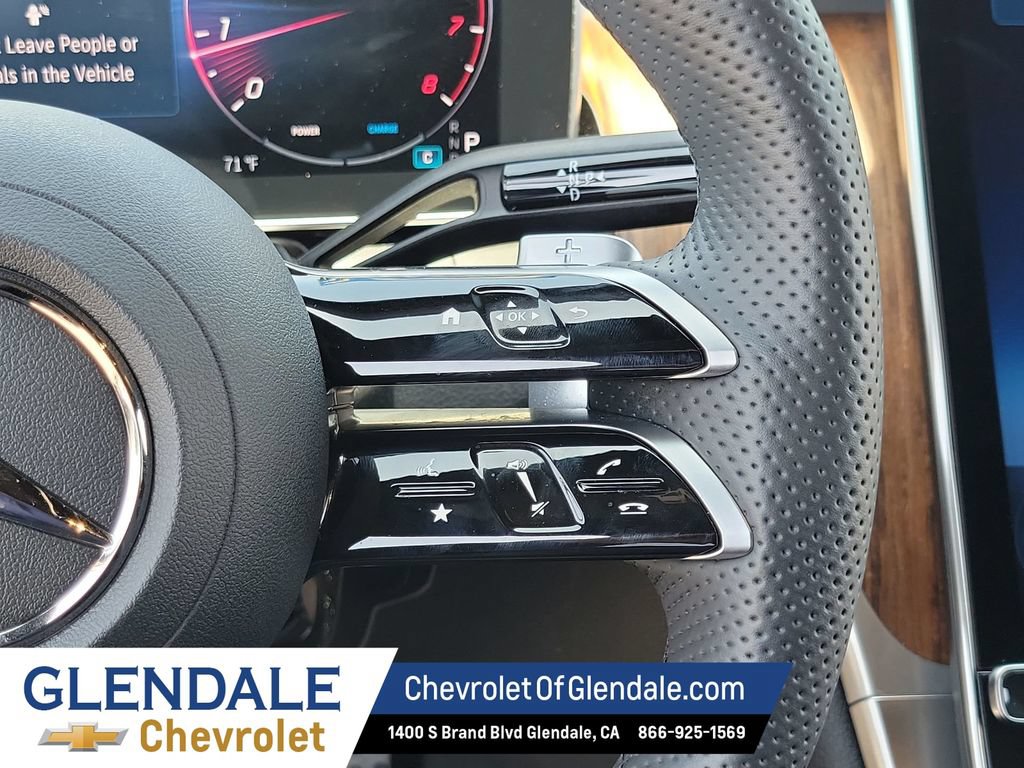 Used 2025 Mercedes-Benz GLC 300 image 32