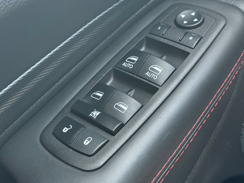 Used 2023 Dodge Durango R/T w/ Blacktop Package AWD/4WD image 32